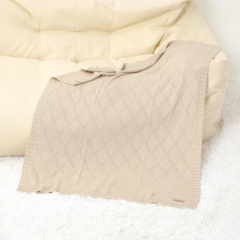 Baby blanket geometric design